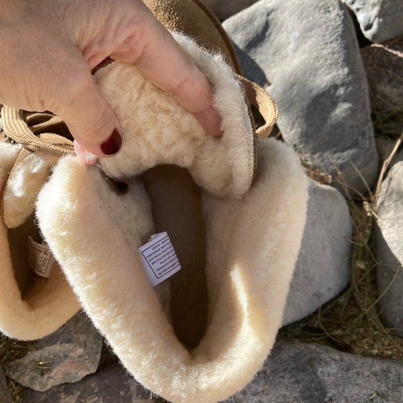 Bearpaw Ankle Boots - Picture 6 of 8